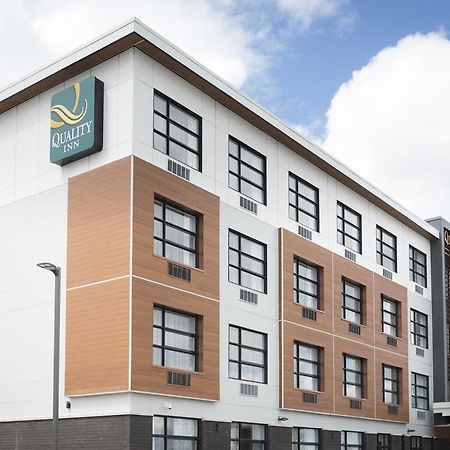 Quality Inn Sept lles Bagian luar foto